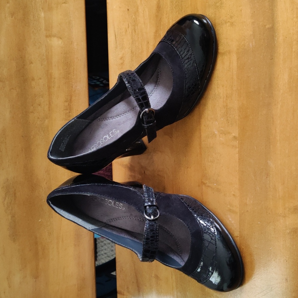 Aerosoles Roller Rink Mary Jane's Comfort Shoes Size 8.5 - Picture 4 of 11